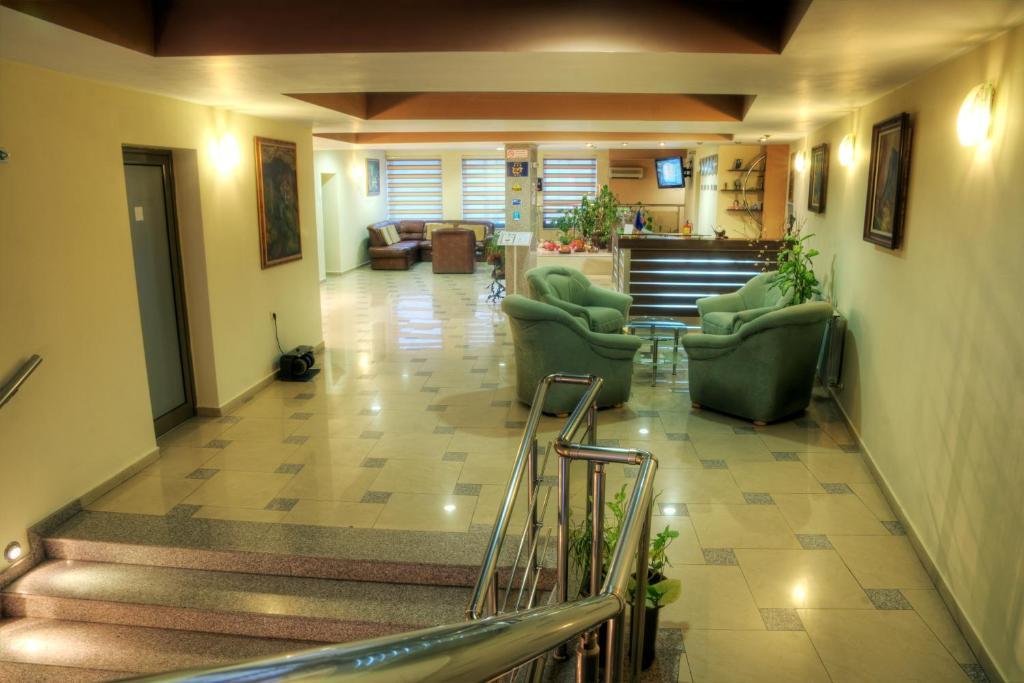 Luxor Hotel Смолян Экстерьер фото