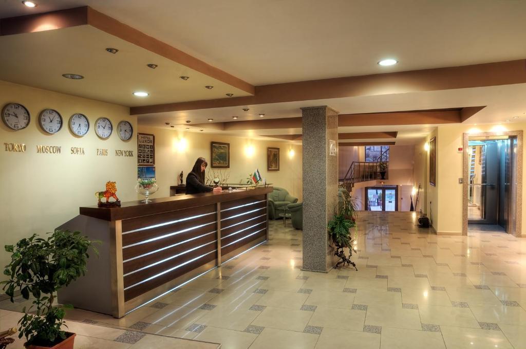 Luxor Hotel Смолян Экстерьер фото